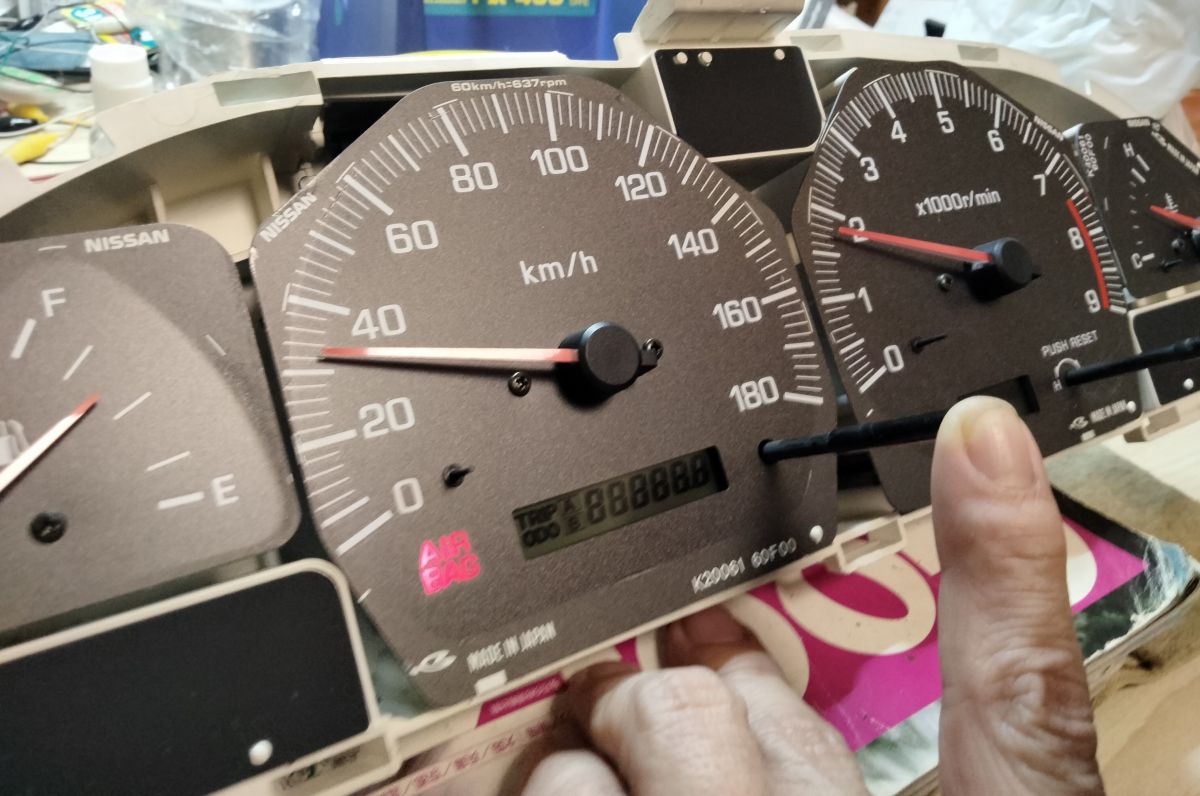 180SX メーター針が調子が悪い症状の修理依頼