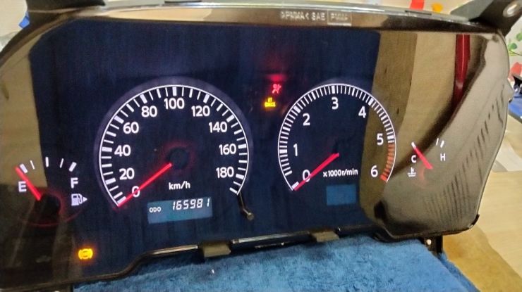 日産サファリ　Y61　燃料計が下がらない症状